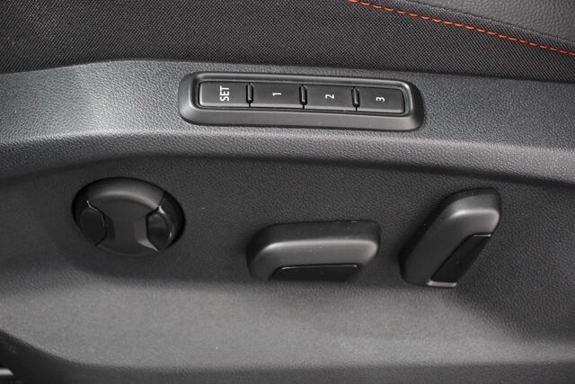 Seat Tarraco 1.5 TSI 150pk FR DSG 7p. | DEMO ! | Navigatie | Apple Carplay/Android Auto | Camera | Parkeer sensoren | Digitale Cockpit | Lichtmetalen velgen | Stoelverwarming | Stoel bestuurder electrisch verstelbaar