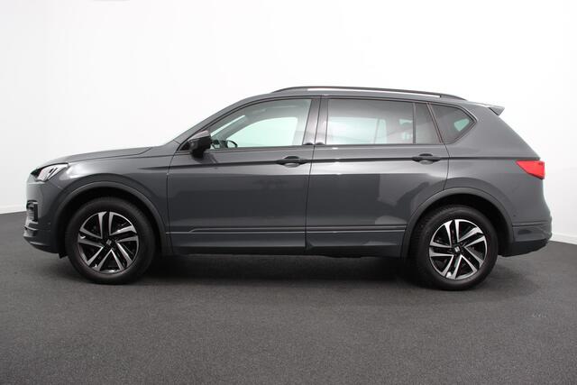 Seat Tarraco 1.5 TSI 150pk FR DSG 7p. | DEMO ! | Navigatie | Apple Carplay/Android Auto | Camera | Parkeer sensoren | Digitale Cockpit | Lichtmetalen velgen | Stoelverwarming | Stoel bestuurder electrisch verstelbaar