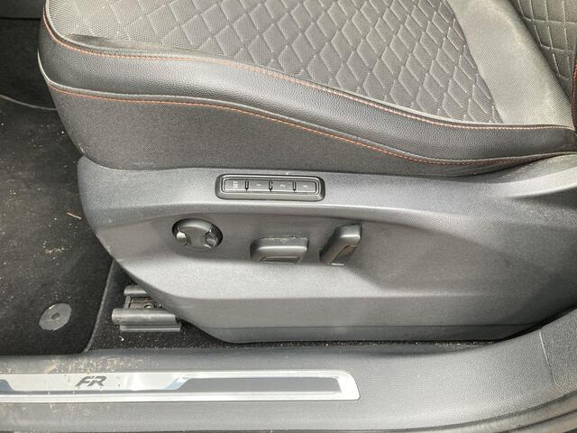 Seat Tarraco 1.4 TSIe-Hybrid 180kW/245PK DSG PHEV FR · Trekhaak · Panoramadak · Camera + Parkeersensoren · Apple/Android Car Play ·