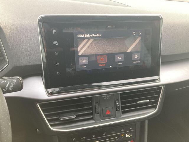 Seat Tarraco 1.4 TSIe-Hybrid 180kW/245PK DSG PHEV FR · Trekhaak · Panoramadak · Camera + Parkeersensoren · Apple/Android Car Play ·