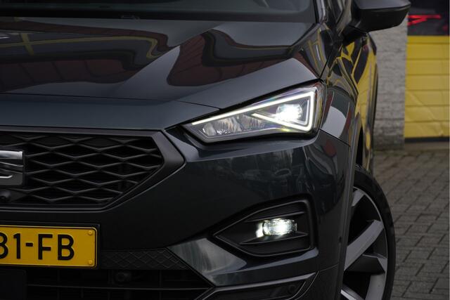Seat Tarraco 1.5 TSI 150PK! FR Business Intense BJ2022 Lmv 20" | Led V+A | Pdc | Navi | Keyless entry | Elek. trekhaak/achterklep | 360° Camera | App-Connect | Dashboard verlichting | Virtual cockpit | Sportstoelen | Verwarmde voorstoelen/achterbank | Zwarte hemel