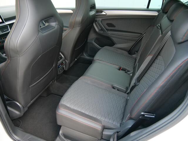 Seat Tarraco 1.4 TSI e-Hybrid PHEV FR Business Intense Navi / DAB / Pano-dak / Apple Carplay / Keyless / Winterpakket