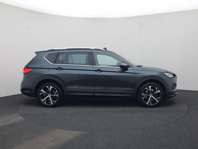 Seat Tarraco 1.4TSIe-Hybrid 180kW/245PK PHEV FR DSG · Panoramadak · Trekhaak · Camera + Parkeersensoren
