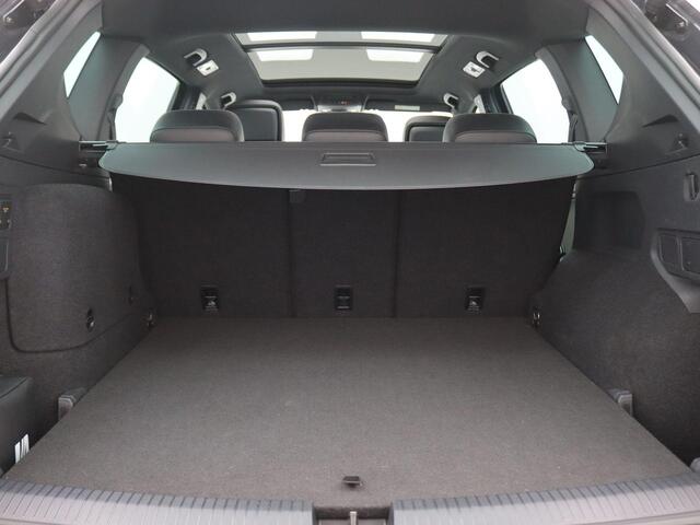 Seat Tarraco Xperience PHEV 1.4 TSI e-Hybrid 245pk full led, trekhaak, standkachel, 360gr. camera, schuif-kanteldak, adaptive cruise, side assist, stoelverwarming voor & achter, alarm, keyless, 20" lichtmetaal