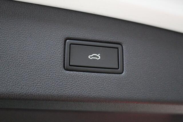 Seat Tarraco 1.5 TSI Xcellence 7p. Navigatie | Panoramadak | Beats Audio | El. achterklep