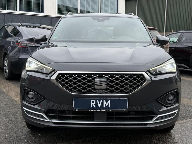 Seat Tarraco 1.4 TSI e-Hybrid PHEV Xperience Business Intense ELEK. ACHTERKLEP| DODE HOEK SENSOR| STOEL+ STUUR VERWARMING| 360 CAMERA | ACHTERBANK VERWARMD| CARPLAY| RIJKLAARPRIJS INCL. 12 MND BOVAG GARANTIE