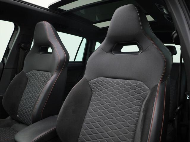 Seat Tarraco 1.4 TSI e-Hybrid PHEV FR · Panoramadak · Apple/Android Car Play · Stoel- & Stuurverwarming · Dodehoeksensor · Navigatie