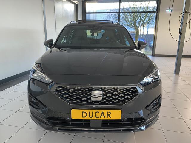 Seat Tarraco 1.4 TSI e-Hybrid PHEV FR Panoramadak / Trekhaak /Apple carplay-Android