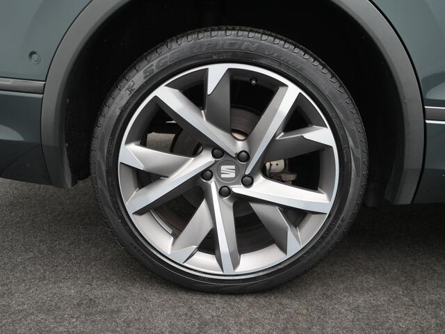 Seat Tarraco 1.4 TSI e-Hybrid PHEV FR - RIJKLAARPRIJS - Plug-in Hybride - All Seasonbanden - Rondomzichtcamera - Elektrisch Glazen Schuif-/Kanteldak - Elektrisch Uitklapbare Trekhaak