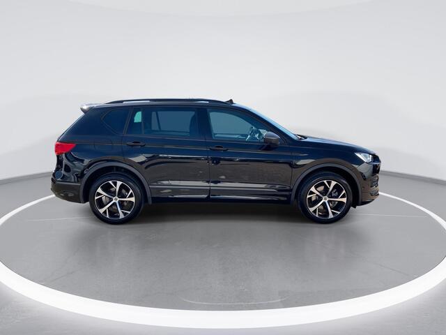 Seat Tarraco 1.4TSIe-Hybrid 180kW/245PK PHEV FR · Panoramadak · Navigatie · Apple/Android Car Play · Trekhaak · Stoelverwarming ·