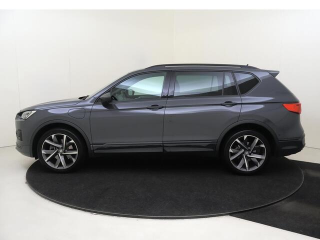 Seat Tarraco 1.4 TSI e-Hybrid PHEV FR Business Intense | SoH 88% | Trekhaak | Adaptieve demping | Parkeerassistent | Stoelverwarming voor en achter | Achteruitrijcamera | Adaptieve cruise control | Keyless |