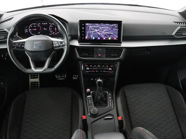 Seat Tarraco 1.4 TSI e-Hybrid PHEV FR | SOH 89,3% | Stoelverwarming | 360 Camera | Trekhaak | Adaptive cruise | Carplay | 20'' | Keyless | Side Assist | Virtual Cockpit | Memory | Full LED | Plug In