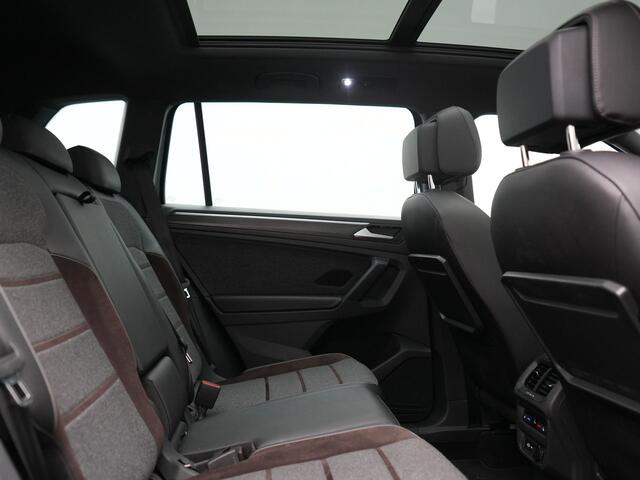 Seat Tarraco 1.4 TSI e-Hybrid PHEV Xcellence 259pk | Trekhaak Af Fabriek | Panodak | Camera | Adaptive Cruise | Sportstoelen Verwarmd | BLIS | Keyless | Virtual | Navigatie | DAB | 19"L.M | Plug In Hybrid |
