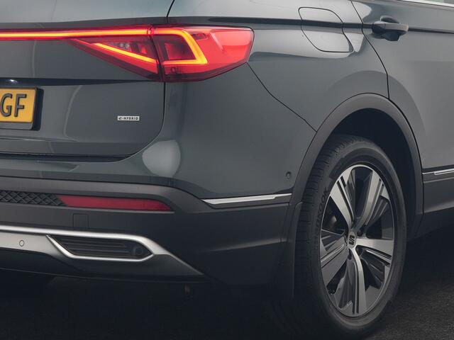 Seat Tarraco 1.4 TSI e-Hybrid PHEV Xcellence 259pk | Trekhaak Af Fabriek | Panodak | Camera | Adaptive Cruise | Sportstoelen Verwarmd | BLIS | Keyless | Virtual | Navigatie | DAB | 19"L.M | Plug In Hybrid |