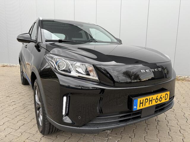 Seres 3 52kWh Automaat / Trekhaak / Garantie tot 20/5/2027 / WLTP bereik 327 km / Schuif/-Kanteldak / Rondomzicht Camera