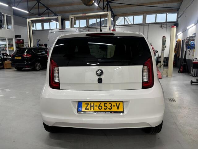 Skoda CITIGO 1.0 GRT. AMBITION, Airco, Cruise Control, Radio media systeem
