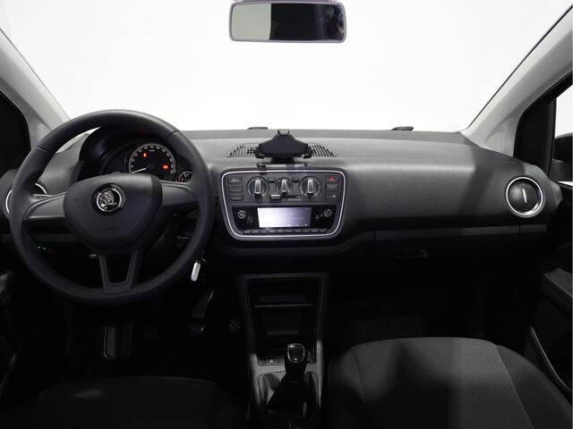 Skoda CITIGO 1.0 60pk Greentech Ambition Airco Cruise control Privacy glas LM velgen 172