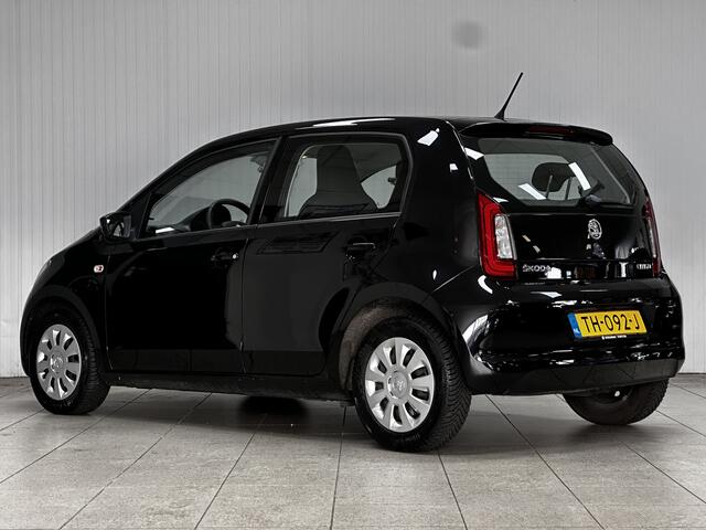 Skoda CITIGO 1.0 Greentech Ambition/ DEALER ONDERHOUDEN!/ MAPS + MORE/ 5-Drs/ Airco/ CRUISE!/ Elek. pakket/ Isofix/ Bluetooth/ LED Dagrijverl./ Getint Glas/ Metallic lak.