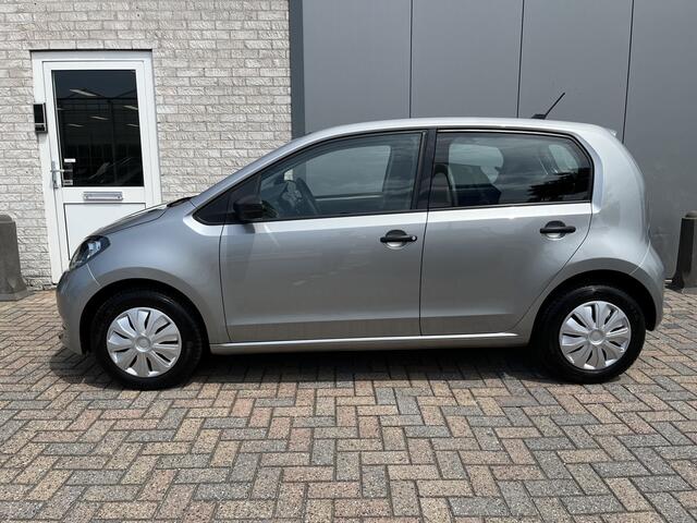 Skoda E-Citigo e-iV EV Ambition / SOH 93%/ AUTOMAAT/ PARKEER SENSOREN/ STOELVERWARMING/ CRUISE CONTROL/ BLUETOOTH/ AIRCO