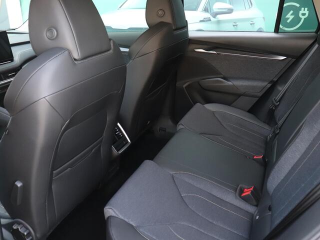 Skoda Elroq Business Edition Elektromotor 150 kW / 204 PK SUV Elektromotor 150 kW / 204 PK SUV Elektri | Trekhaak | display 13" met Navigatie | Climate Control | Sensoren V+A | Verw. Stuur en Stoel | Camera | Adap. Cruise | Private Lease ¤650,- pm