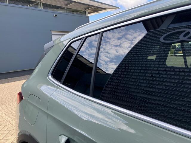 Skoda Elroq 85 Business Edition Tour 286 PK | Business Upgrade Clever | 19" lichtmetalen velgen | Navigatie | ¤ 2.950 Tourvoordeel |