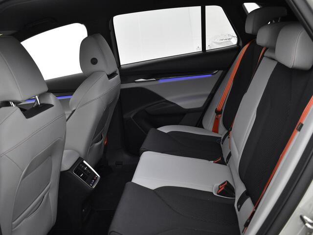 Skoda Elroq 85 Business Edition | Timiano Green | 20'' Lichtmetalen velgen | Trekhaak wegklapbaar