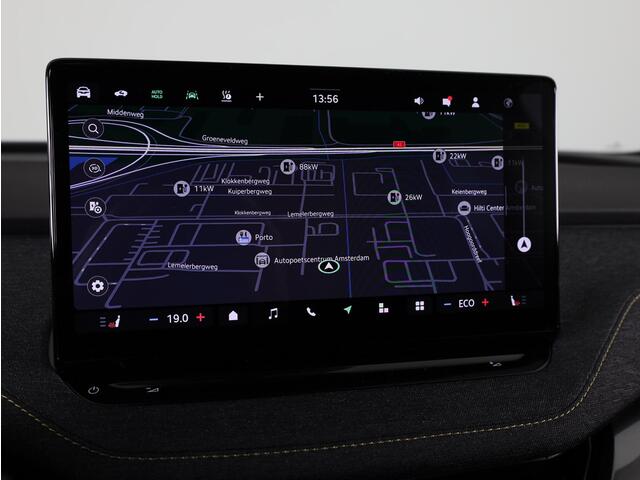 Skoda Elroq 85 Business Edition Tour 286 pk | Trekhaak | Adaptive Cruise | Blind Spot | Stoelverwarming | Donkere ramen