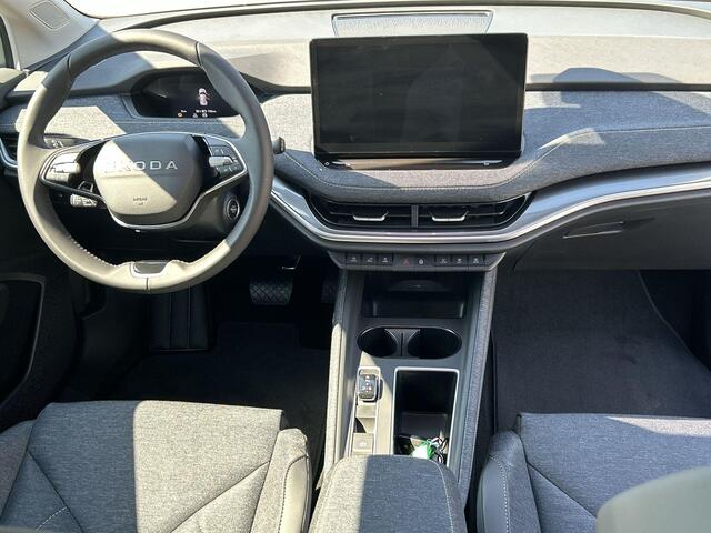 Skoda Elroq Business Edition Tour Elektromotor 210 kW / 286 PK | Timiano Green | 1500,- inruilvoordeel!!