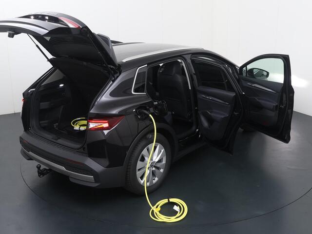 Skoda Elroq 60 Business Edition Tour 204 PK | Trekhaak | Business Upgrade Clever | 19" lichtmetalen velgen | Navigatie | ¤ 2.950 Tourvoordeel |