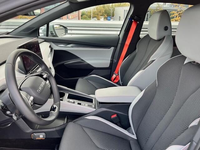 Skoda Elroq 85 Business Edition Intro