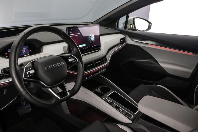 Skoda Elroq 85 Business Edition 286pk Automaat Warmtepomp, Adaptive cruise control, 360 camera, LED matrix koplampen, App connect, Parkeersensoren, Stuurwiel verwarmd