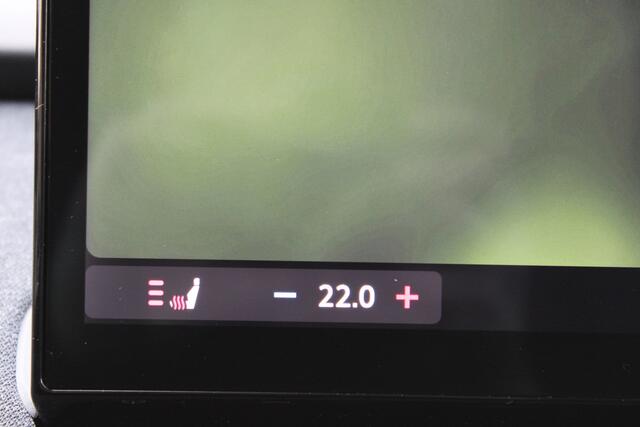 Skoda Elroq 50 LIMITED EDITION GR NAVI TREKHAAK LED 16000KM!!