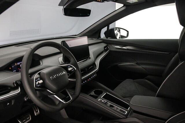 Skoda Elroq 85 Sportline 286pk Automaat Trekhaak, Adaptive cruise control, Elektrische achterklep, Achteruitrijcamera, LED matrix koplampen, Stuurwiel verwarmd