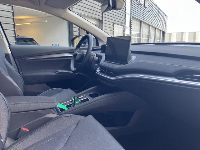 Skoda Elroq 85 Business Edition 286 PK | Trekhaak | 19" velgen | Frunk | Dodehoek sensor |