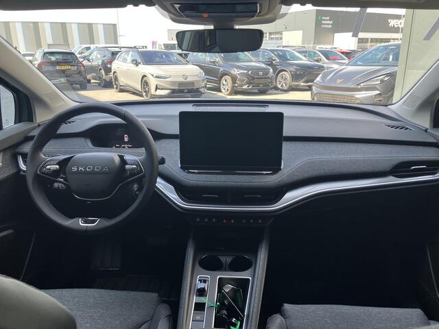 Skoda Elroq 85 Business Edition 286 PK | Trekhaak | 19" velgen | Frunk | Dodehoek sensor |