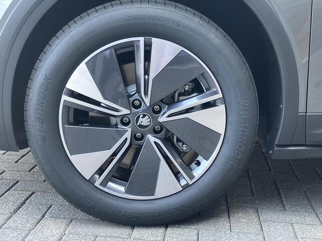 Skoda Elroq 60 Business Edition 190 PK | Trekhaak | 19" velgen | Frunk | Dodehoek sensor |