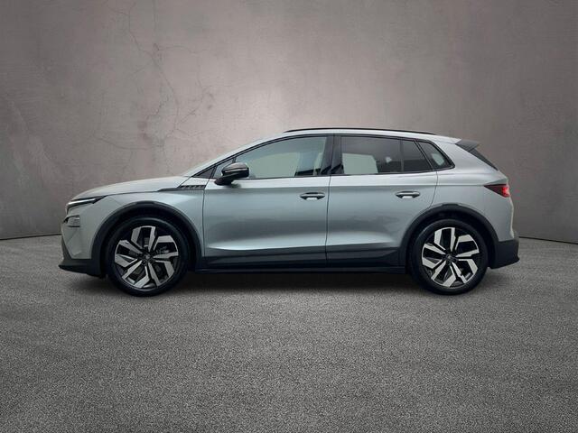 Skoda Elroq 60 Sportline 204pk Automaat Trekhaak, Adaptive cruise control, Achteruitrijcamera, LED koplampen, Stoelverwarming, Stuurwiel verwarmd, Parkeersensoren, App connect