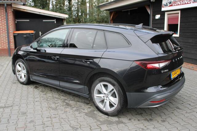 Skoda Enyaq 60 180PK 60KWh - PDC - Navi - half leer