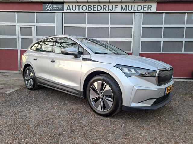 Skoda Enyaq iV 60 180 Pk Business Edition Stoelverwarming, Camera, SOH 92%