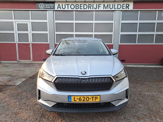 Skoda Enyaq iV 60 180 Pk Business Edition Stoelverwarming, Camera, SOH 92%