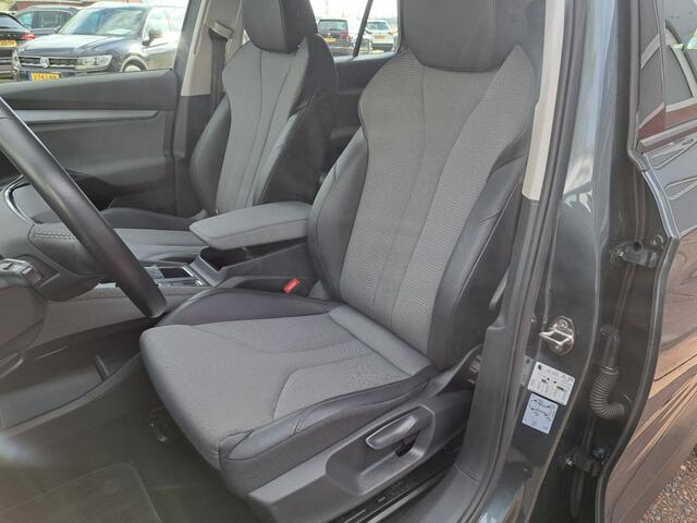 Skoda Enyaq iV 60 180 Pk Business Edition 1/2 Leder Ecc voor / achter SOH 93,5%