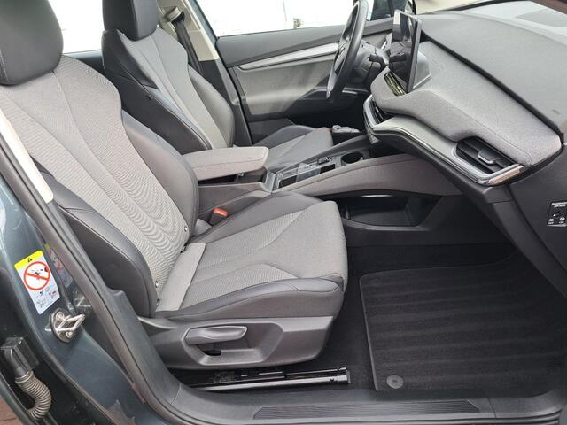 Skoda Enyaq iV 60 180 Pk Business Edition 1/2 Leder Ecc voor / achter SOH 93,5%