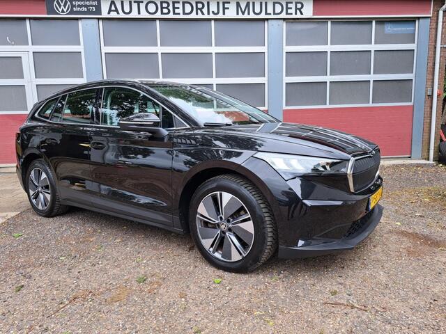 Skoda Enyaq iV 60 180 Pk First Edtion Warmtepomp, Camera, 1/2 Leder SOH 91 %