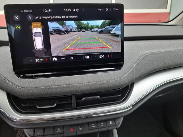 Skoda Enyaq iV 60 180 Pk First Edtion Warmtepomp, Camera, 1/2 Leder SOH 91 %