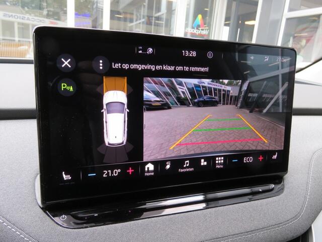 Skoda Enyaq iV60 / Trekhaak wegklap. / Half leder / Stoelverw. / Camera / Clima pack / BOVAG garantie