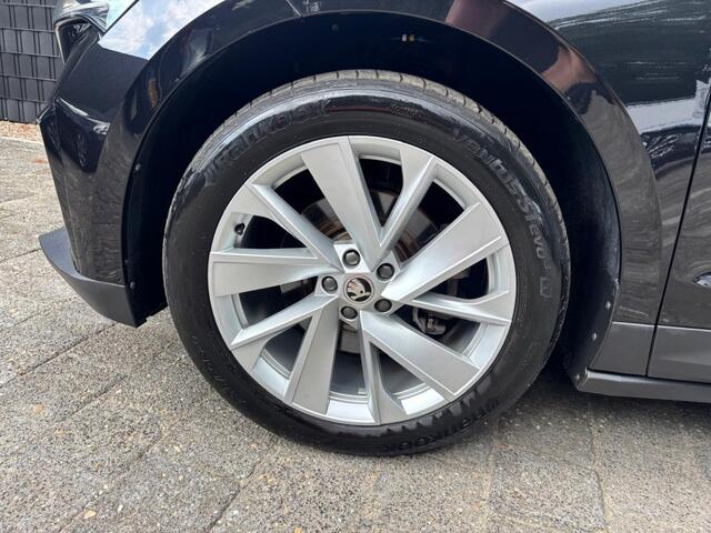 Skoda Enyaq IV 60 FIRST EDT. **DAB//CARPLAY//LUXE AUTO**
