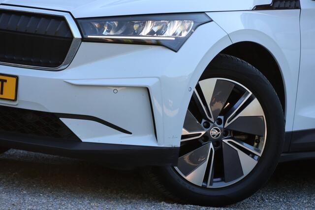 Skoda Enyaq 60 iV - 179 pk **Warmtepomp / 94,2% SoH / ACC / Full Link / Camera