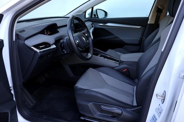 Skoda Enyaq 60 iV - 179 pk **Warmtepomp / 94,2% SoH / ACC / Full Link / Camera