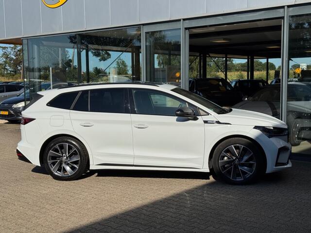 Skoda Enyaq 80 Sportline - panoramadak - camera - elec achterklep