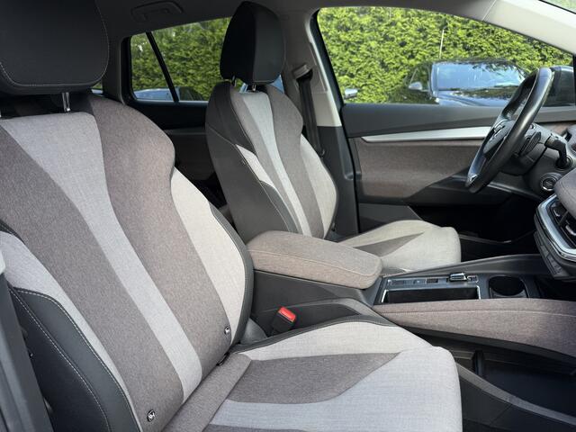 Skoda Enyaq iV 60 First Edition Aut. Trekhaak | Camera | Navi & CarPlay